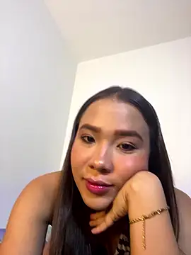 Snapshot of bellaroch chatting on July 2026 12:59:01 AM bellaroch online show from July 2026 12:59:01 AM