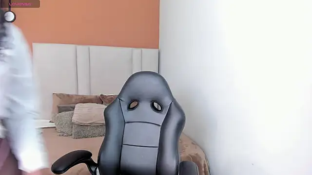 Mia boobs24 online show from June 2026 12:31:02 PM