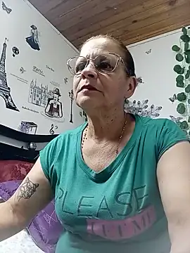 Snapshot of katrinna_ chatting on July 2026 06:44:01 PM katrinna online show from July 2026 06:44:01 PM