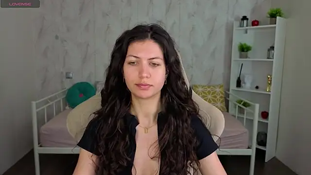 NoelPerfect online show from July 2026 05:33:02 AM