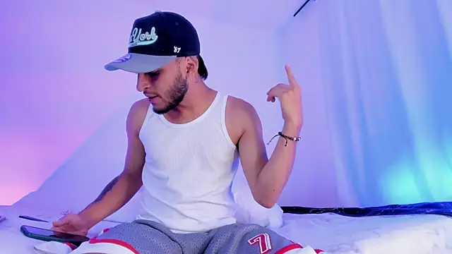  Kevin xxx online show from January 2025 01:19:01 PM