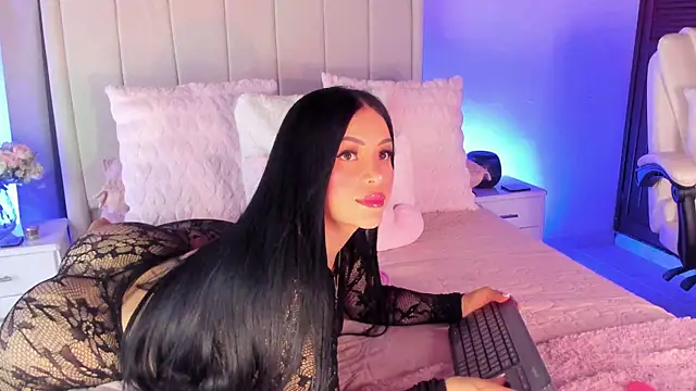 Snapshot of Alannawolff chatting on July 2026 12:45:01 AM Alannawolff online show from July 2026 12:45:01 AM