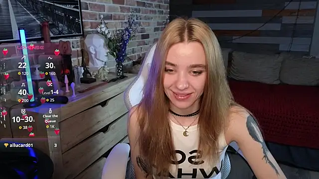 Snapshot of eva_swetty chatting on May 2026 09:13:01 PM eva swetty online show from May 2026 09:13:01 PM