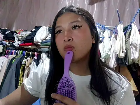sexyysophia777 online show from June 2026 04:24:02 PM