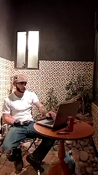 Clevername90 online show from February 2026 02:20:02 AM