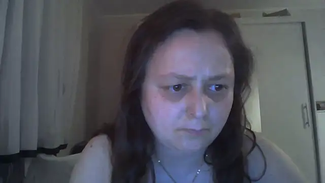 TaylorLovely online show from June 2026 08:19:01 PM