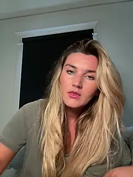 thebeachyblonde online show from July 2026 08:55:01 PM
