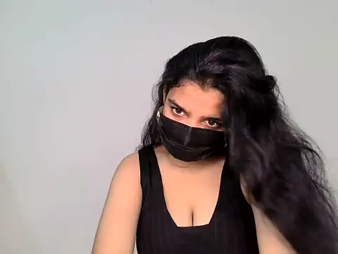 suzan melly online show from June 2026 05:32:02 AM