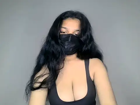 suzan melly online show from June 2026 06:10:02 AM