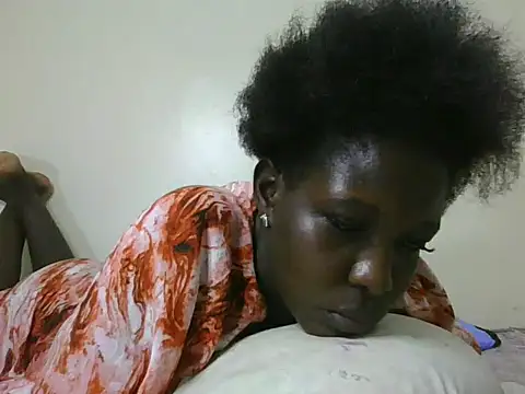 Snapshot of shugabaibe chatting on June 2026 11:12:01 AM shugabaibe online show from June 2026 11:12:01 AM