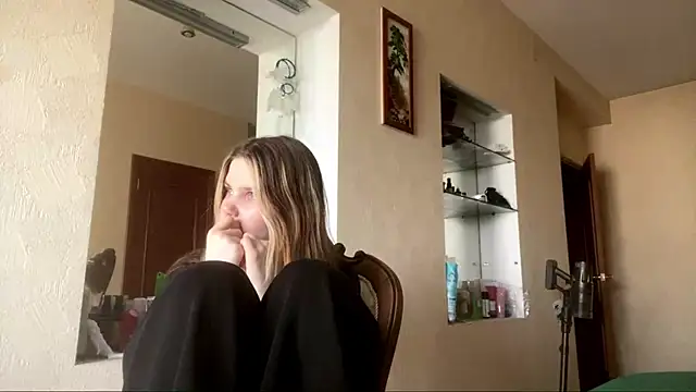 SusanaLeichty online show from July 2026 04:46:02 PM