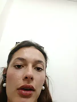 Snapshot of karenarango chatting on June 2026 03:58:02 PM karenarango online show from June 2026 03:58:02 PM