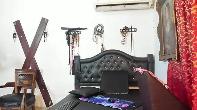 MartinaXBob online show from May 2026 02:31:01 AM