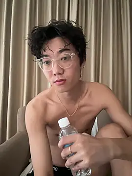 YourBadboy718 online show from June 2026 08:08:01 AM