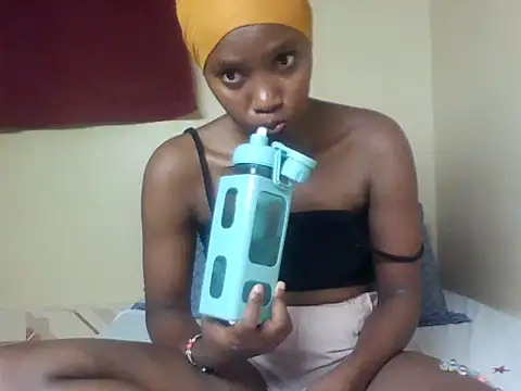 Snapshot of Dimples_doll chatting on June 2026 11:28:01 PM Dimples doll online show from June 2026 11:28:01 PM