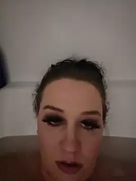 CreamVixen online show from June 2026 02:35:02 AM