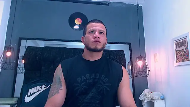 Maximiliano Stronge online show from June 2026 07:16:02 PM