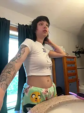 Snapshot of sweetielexxii chatting on June 2026 08:52:02 PM sweetielexxii online show from June 2026 08:52:02 PM
