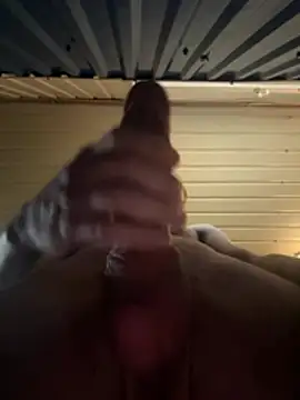 Snapshot of maksimkammm chatting on July 2026 05:11:01 AM maksimkammm online show from July 2026 05:11:01 AM