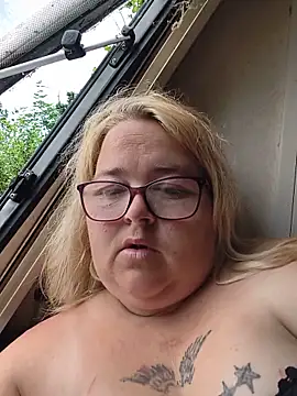 Pippasweets online show from June 2026 12:29:01 PM