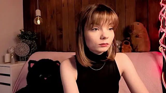 IvoryPesante online show from July 2026 08:14:01 PM