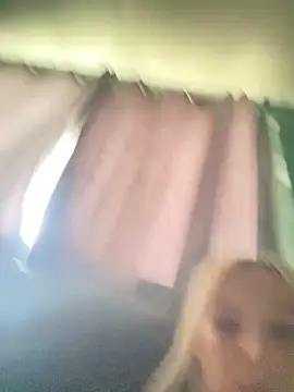 Glowing Manny Riah online show from June 2026 01:13:01 PM