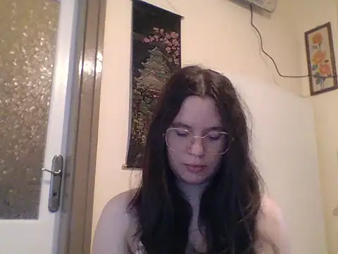 Snapshot of SzexiMacska chatting on May 2026 06:44:01 AM SzexiMacska online show from May 2026 06:44:01 AM