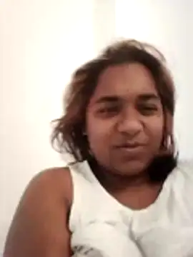 MiaReed667 online show from May 2026 08:33:02 AM