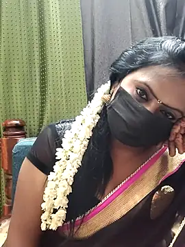 Snapshot of Meera_mia chatting on June 2026 09:09:01 PM Meera mia online show from June 2026 09:09:01 PM