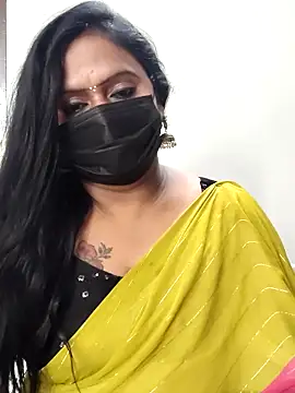 Snapshot of Meera_mia chatting on June 2026 08:14:02 AM Meera mia online show from June 2026 08:14:02 AM