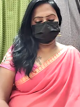 Snapshot of Meera_mia chatting on July 2026 07:52:01 PM Meera mia online show from July 2026 07:52:01 PM