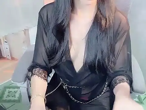 -Naomii  online show from July 2026 02:42:02 PM