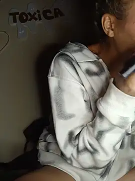 yariana online show from July 2026 03:14:02 PM