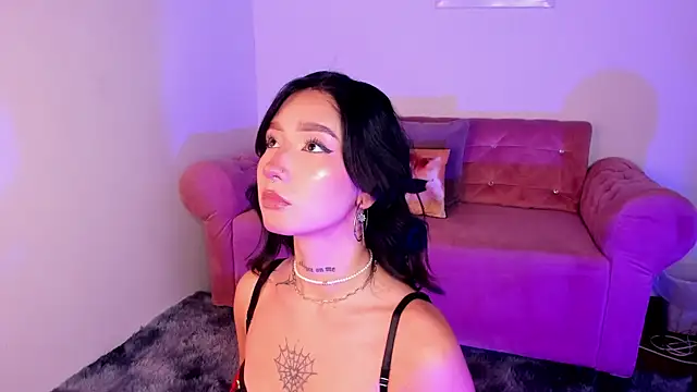 Snapshot of SophieMoneet chatting on July 2026 12:45:02 PM SophieMoneet online show from July 2026 12:45:02 PM