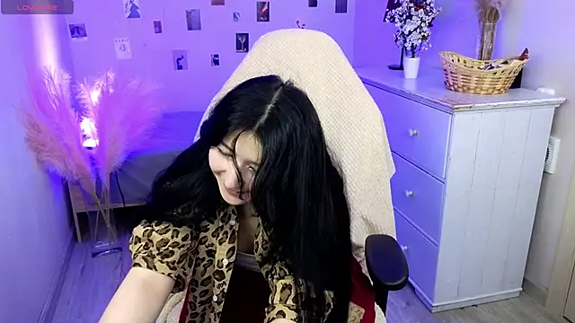 Snapshot of Vanessa_LimX chatting on June 2026 12:52:01 PM Vanessa LimX online show from June 2026 12:52:01 PM