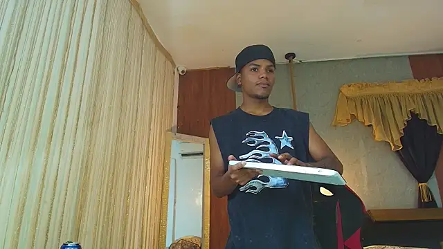 artur collins  online show from June 2026 02:24:02 AM