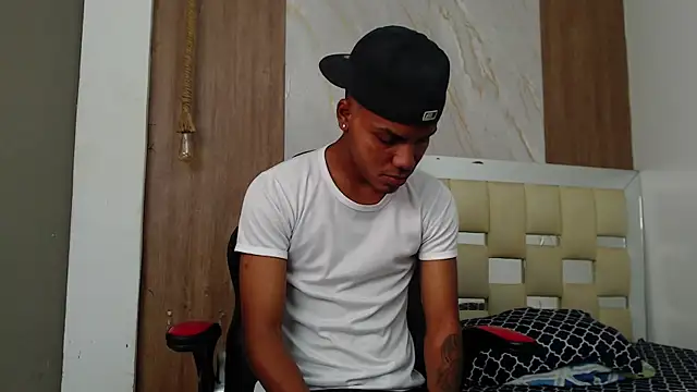 artur collins  online show from June 2026 09:46:02 PM