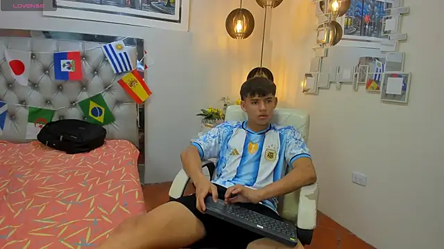 Ryan grayx online show from July 2026 02:32:01 PM