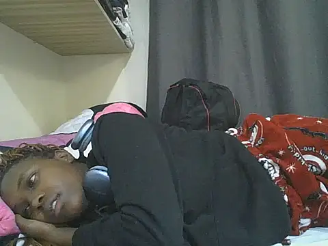 Snapshot of sexylittleprincess1 chatting on June 2026 08:29:02 PM sexylittleprincess1 online show from June 2026 08:29:02 PM