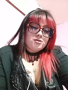 curvy latina online show from June 2026 04:32:02 AM