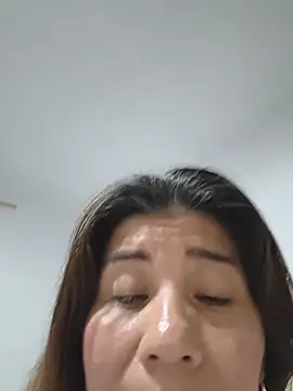 fire mommy online show from June 2026 12:32:02 AM