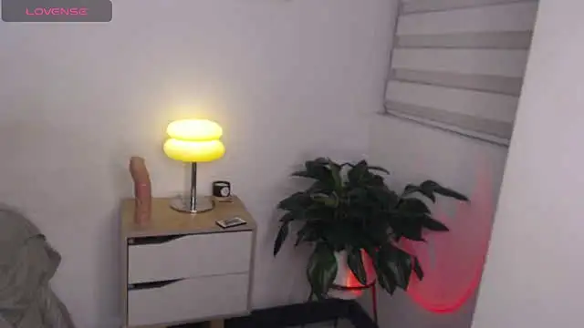 Snapshot of April_sutra chatting on June 2026 01:08:01 AM April sutra online show from June 2026 01:08:01 AM