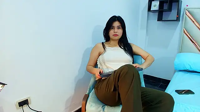 Snapshot of Kan_Rousse chatting on June 2026 03:24:02 AM Kan Rousse online show from June 2026 03:24:02 AM