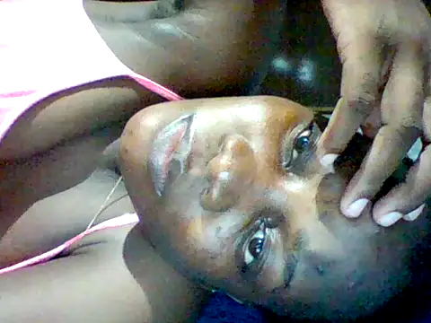 Snapshot of zainaxxxxx chatting on May 2026 06:09:01 PM zainaxxxxx online show from May 2026 06:09:01 PM