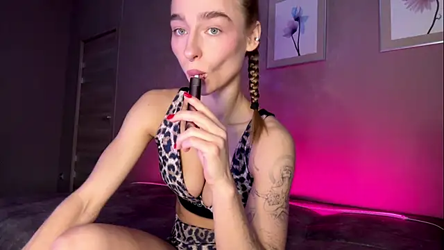 amilia-sexygirl online show from July 2026 01:09:02 AM