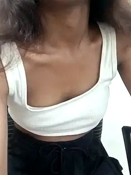 Ani77880 online show from June 2026 07:58:02 PM