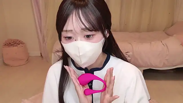 YURInya  online show from June 2026 12:11:02 PM