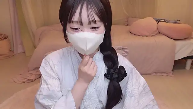 YURInya  online show from July 2026 12:09:01 PM