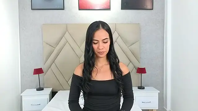 Snapshot of Oriana_Sarmiento chatting on June 2026 07:40:01 PM Oriana Sarmiento online show from June 2026 07:40:01 PM
