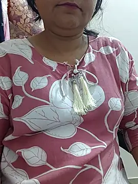 Snapshot of manjusrma005 chatting on June 2026 06:46:02 PM manjusrma005 online show from June 2026 06:46:02 PM